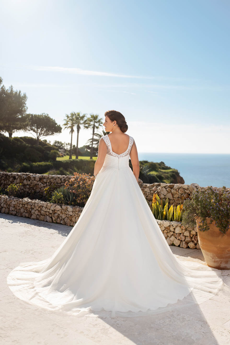 Brautkleider der Kollektion 2021 von Tres Chic - Tres Chic brautkleid kollektion 2021 ME21331 B