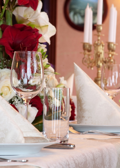 Tischdeko: Inspirationen für die Hochzeitsfeier - Stilvolle Tischdekoration