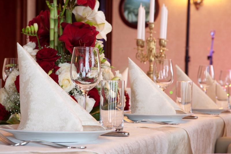 Tischdeko: Inspirationen für die Hochzeitsfeier - Stilvolle Tischdekoration
