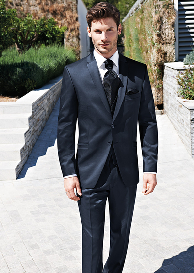 Trends bei den Hochzeitsanzügen 2014 - Auch cerMarktführer Wilvorst setzt mit diesem Anzug auf die Farbe blau