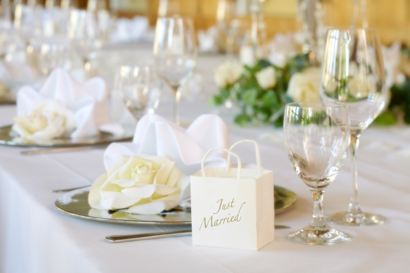 Tischdeko: Inspirationen für die Hochzeitsfeier - Tischdekoration Just Married